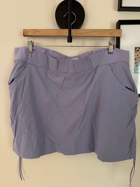 Columbia Lavender Athletic Skort with Drawcord Details